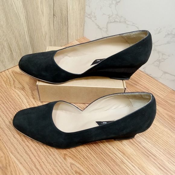 Womens Wedge Pumps EU Sz 40.5 Black Suede 2" Heel Shoes - Picture 2 of 16